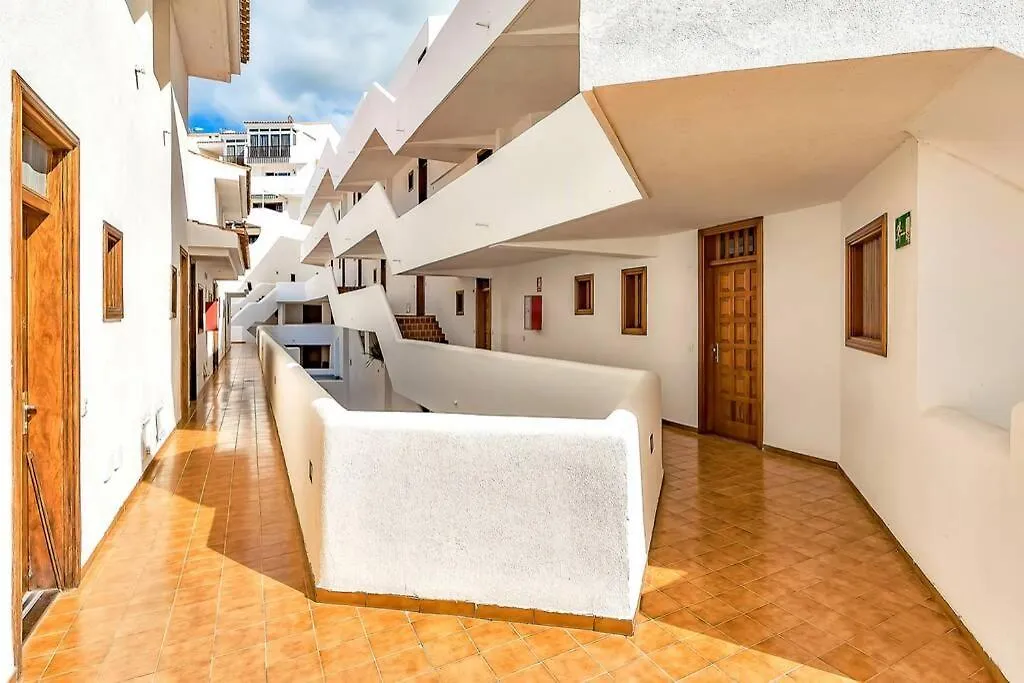 Modern Apartment In Parque Royal I, Playa Fanabe Costa Adeje  0*, Costa Adeje (Tenerife) Spain